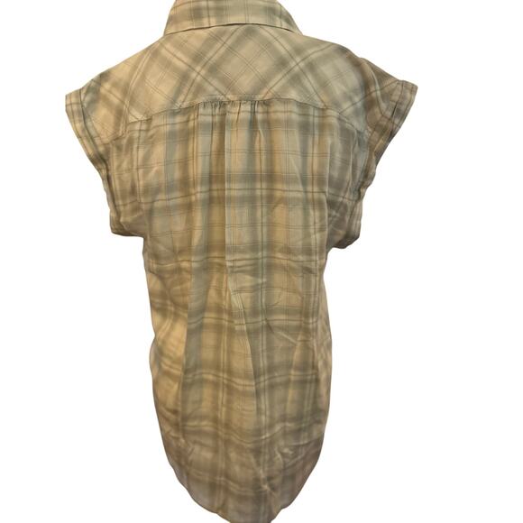 UnTuckIt Women's Plaid Sleeveless Button Up Shirt, Size 12, Tencel Blend, NWOT - Picture 4 of 5